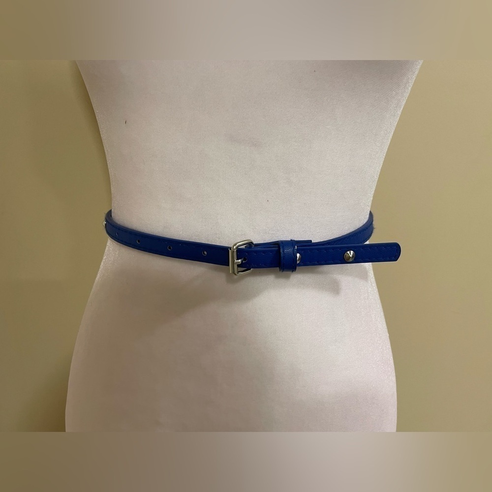 Blue studded kids belt​​​​​​​